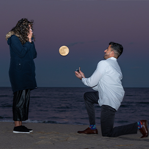 Doctor Nikoonezhad proposing to his wife